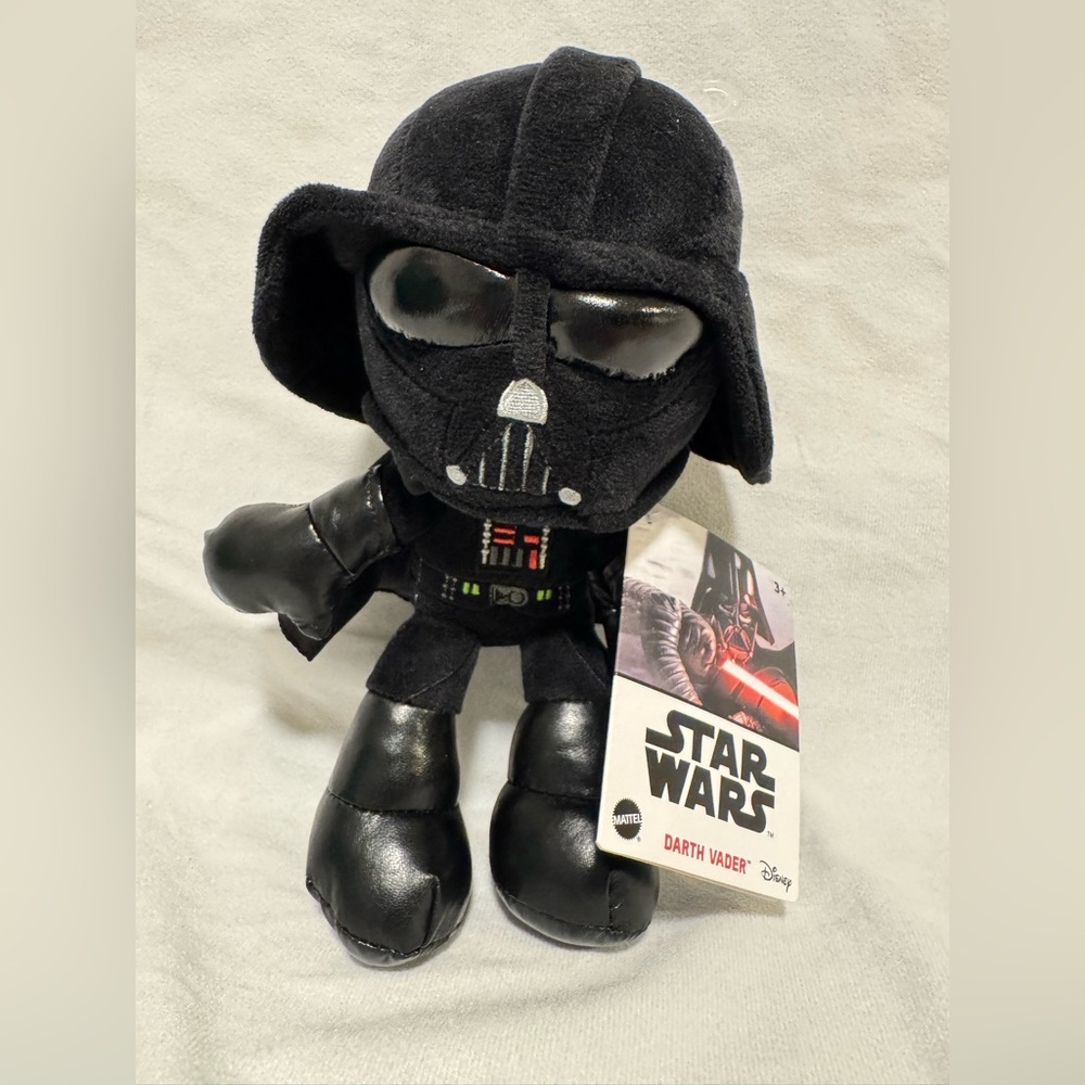 Star Wars DARTH VADER 8" Plush Mattel Disney Galaxy’s Edge Trading BRAND NEW